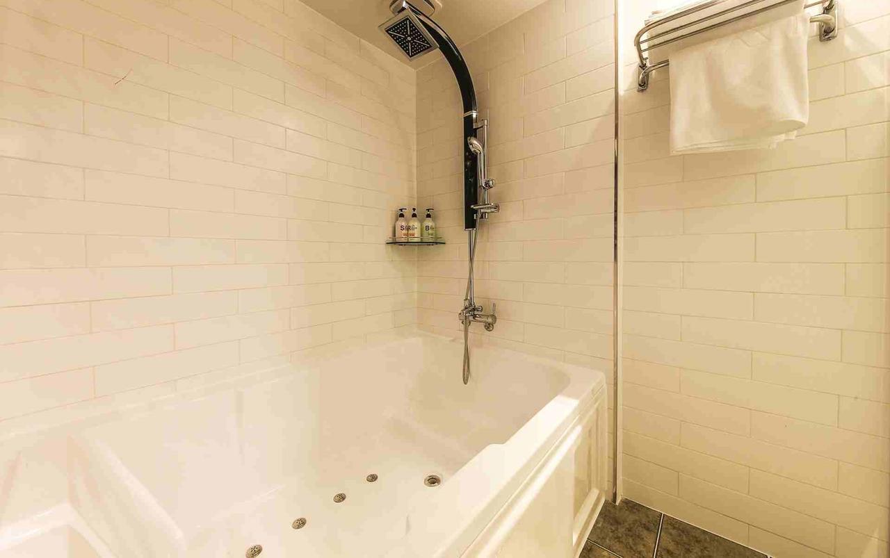 Design Hotel Xym Pučchon Exteriér fotografie